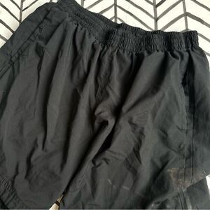 Adidas Men's Size M Black 7" Inseam Gym Shorts with Lining
